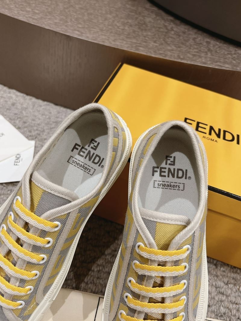 Fendi Low Shoes